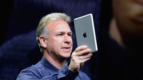 Phil Schiller, an Apple executive, stops using Twitter.