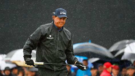 Phil mickleson. Phil Mickelson's 2023 schedule begins with his appearance at the Asian Tour's Saudi International. He will then play in the 14 LIV Golf League events in 2023, mixing in the four major ... 
