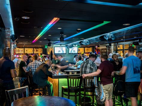 Philadelphia Gay Bars && LGBTQ Nightlife Queer Club Guide Philly