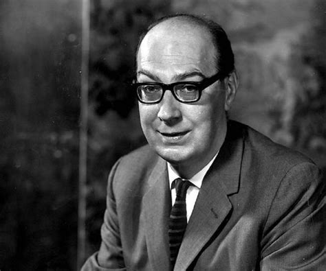 Philip Larkin: "The Great Gladys"