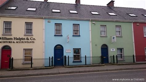 Philip O Reilly at 6 Carmody Street, Ennis, CE