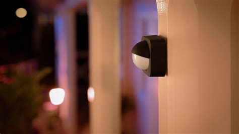 Philips Hue smartens up your porch with new fixtures, a motion …