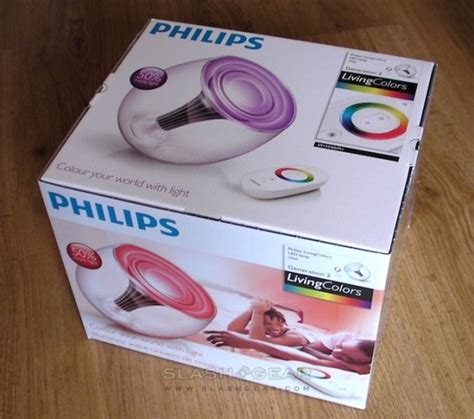 Philips LivingColors Gen.2 LED Lamp Review SlashGear.