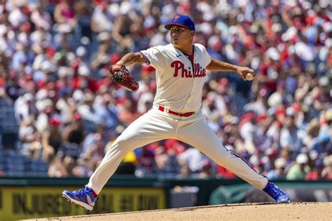 Phillies place left-hander Ranger Suárez on injured list with strained hamstring