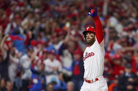 Phillies play the Mets leading series 2-0