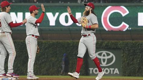 Phillies take 7-game road win streak into matchup with the Cubs