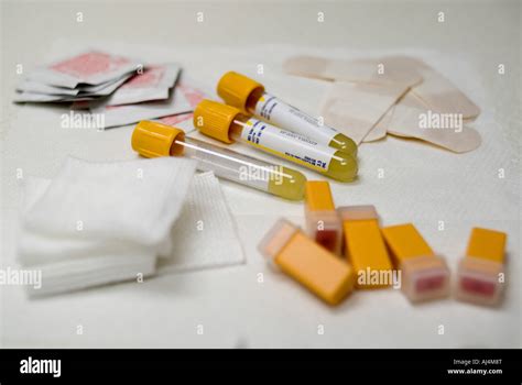 Phlebotomy outfit hi-res stock photography and images - Alamy