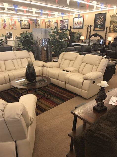 Stone Creek Furniture is Arizona's largest furniture manufacturer, marketing furniture and kitchen cabinets directly to the public at true factory direct prices. ... 2014 & 2015 | With locations in Phoenix, Chandler and Glendale, we work with homeowners and builders throughout Arizona. Contact us today for more information! Chandler (602) 458-9800.. 