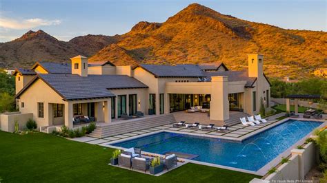 Phoenix home prices. Jul 17, 2023 · The median sales price in Arizona was $350,390 for all housing types in May 2023—down 3.2% from a year ago, according to the Arizona Association of Realtors. Real estate brokerage firm Redfin ... 