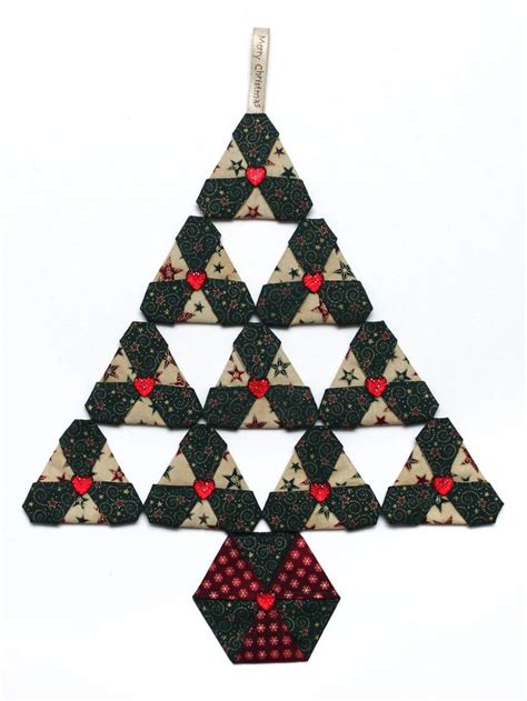 Photo Tutorial Folded Fabric Christmas Tree Shuttermonkey Designs