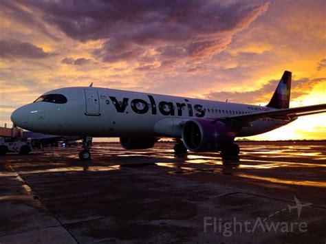 Photo of VOI Airbus A320neo (XA-VRY) - FlightAware