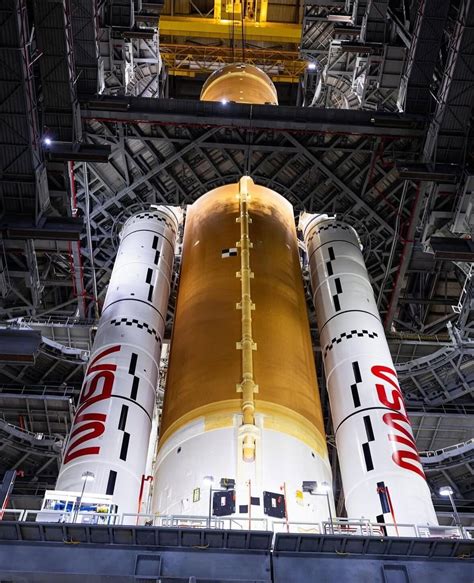 Photograph of rose rocket connected to Iran is artificial intelligence-generated.