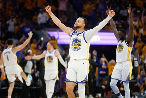 Photos: Golden State Warriors narrowly defeat Sacramento Kings in Game 4 of NBA Western Conference playoffs