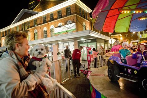 Photos: The Roanoke Times Dickens of a Christmas Parade 2024