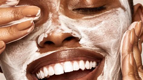 Physical vs. Chemical Exfoliation: Decoding the Best Ways to …