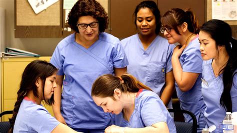 Physician assistant programs in kansas city. The Medical Assisting program at Kansas City Kansas Community College is accredited by CAAHEP. Since 2017, graduates of the program have a national certification exam first time pass rate of 96%. Based on the 2022 Annual Report submitted to MAERB, students completing the program in 2020 had a job placement rate of 100%. 