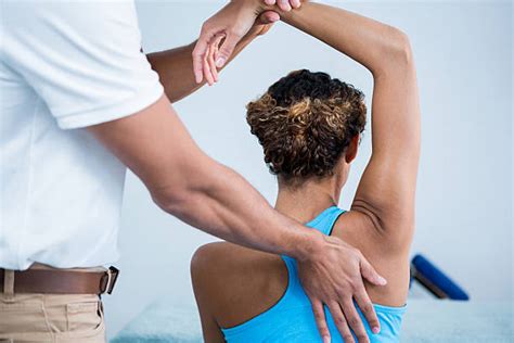 Physiotherapie - Bilder und Stockfotos - iStock