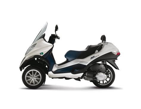 Piaggio mp3 125 hybrid ibrido manuale officina. - Guided instruction how to develop confident and successful learners.