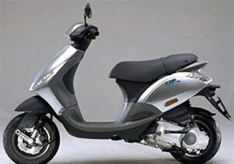 Piaggio zip 125 4t manual 2015. - From breakpoint to advantage a practical guide to optimal tennis health and performance.