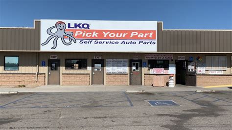 LKQ Pick Your Part Auto Parts suministra carretill