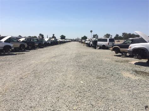 Get a FREE quote in minutes! Submit Vehicle Information. iPull-uPull is a premier salvage yard that buys old cars and sells used parts. Learn more about our scrap yard. Contact our team today with any questions.. 