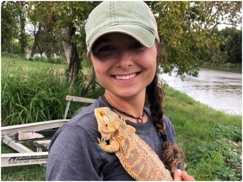 Pickle Wheat is a young and fearless American gator hunter and TV personality. She is dating Chase Landry, the son of Troy Landry, and her height is 5 feet and 3 inches.