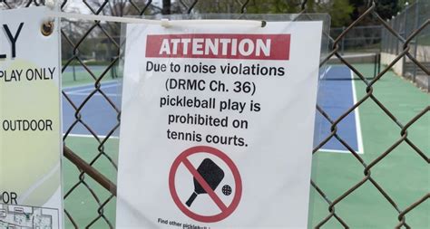 Pickleball players fight plans to close Congress Park courts