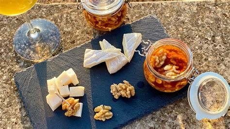 Pickled WALNUTS in BRANDY 😋 You will never eat cheese