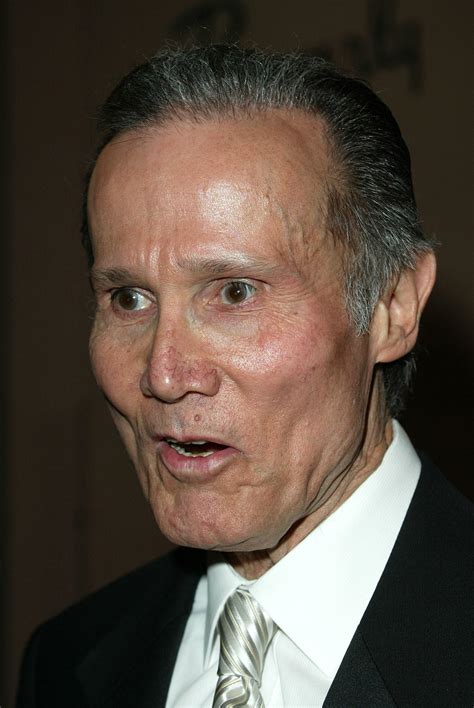 Picture of Henry Silva