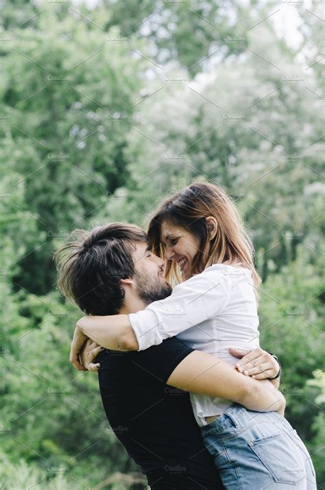 Pictures of kissing and hugging. Things To Know About Pictures of kissing and hugging. 