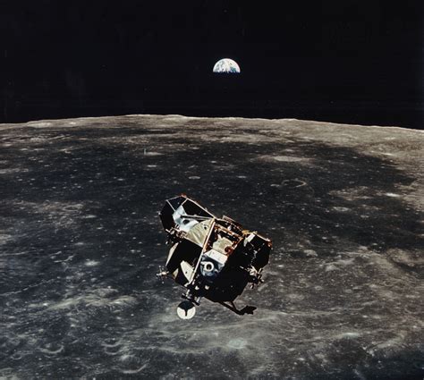 Pictures of the moon landing. Jul 16, 2019 · Nasa. (Credit: Nasa) 19 July 1969. Apollo 11 has entered the Moon’s orbit, and flies to the far-side. There, they take pictures, and Michael Collins exclaims: “My gosh, they're monsters,” about... 