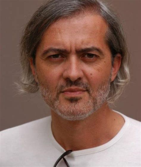 Pierre Dagher ; Place of