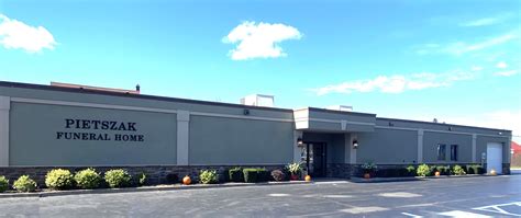 Pietszak funeral home. .  <a href=https://offline-transfers.meetams.com/assets/images/ped3qf...