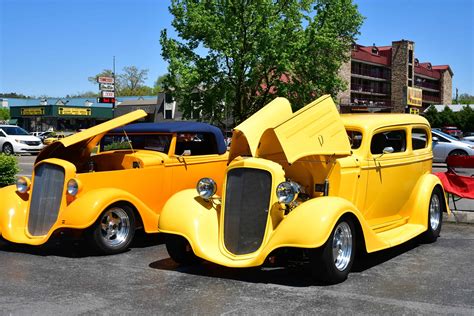 Pigeon forge tn rod run. PIGEON FORGE, Tenn. (WATE) — More than 600 citations were issued and 36 arrests were made during the Spring Rod Run car show on April 18-21, according to the Pigeon Forge Police Department. 