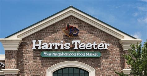 Piggly Wiggly owner buying 10 DC-area Harris Teeter stores