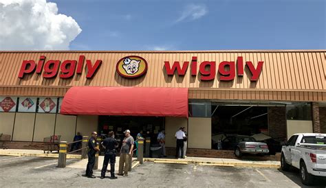 Get more information for Piggly Wiggly in Tus