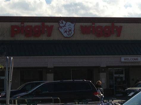 Piggly wiggly muskego. Muskego (Piggly Wiggly) Address. W189S7847 Racine Ave, Muskego WI 53150. Phone Number. (800) 858-8555. 