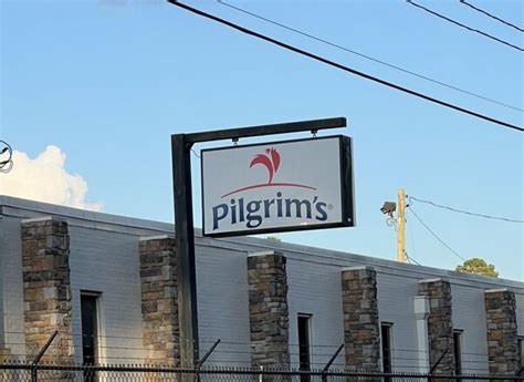 Nov 20, 2013 ... Pilgrim's Pride Corp., a Greeley, Colo.-based unit of JBS Corp., announced several operational changes to improve efficiencies as part of .... 