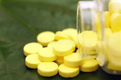 Pill yellow. Things To Know About Pill yellow. 
