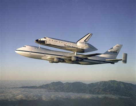 Pilot Tells Of Carrying Space Shuttle On Boeing 747