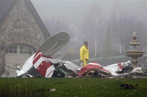 Pilot and 2 passengers identified as victims of small plane crash in Oregon