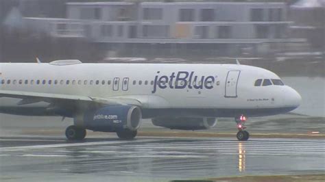 Pilot of Learjet that had ‘close call’ with JetBlue flight at Boston Logan blamed stuffy nose, cold temps