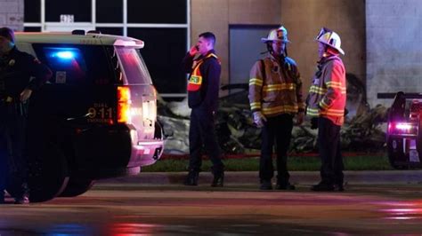 Pilot tried to pull out of landing before plane crashed on the doorstep of a Texas mall