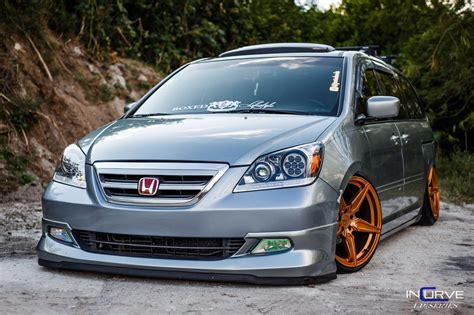 Pimped out honda odyssey. This cool 3.5-liter V6 minivan is like nothing you’ve ever seen before. This Odyssey is a full-blown caged racecar with a gutted interior, a six-speed manual gearbox, race spec suspension and brakes, and … 