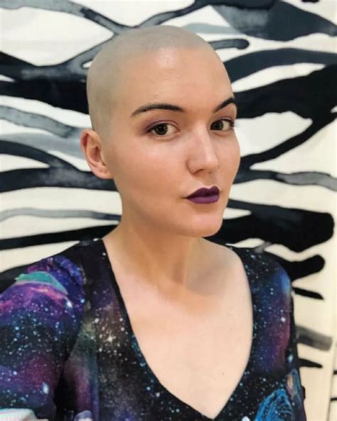 Pin on Bald Women 03 - Pinterest