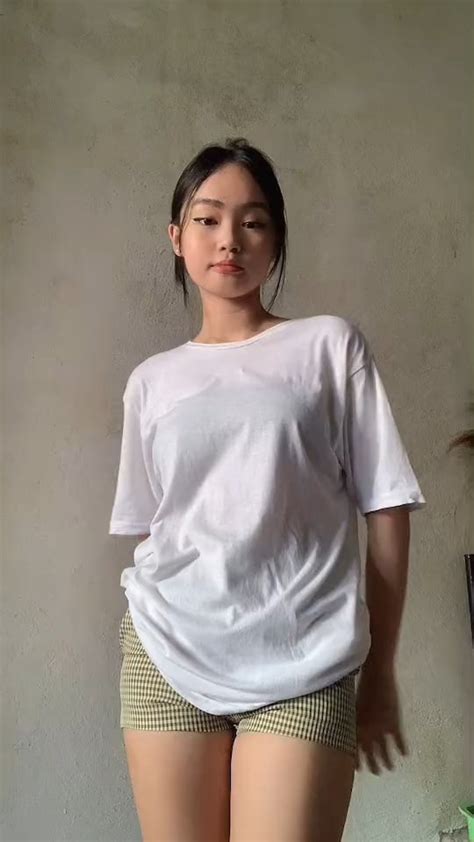 Pinay fat nude. .  ...