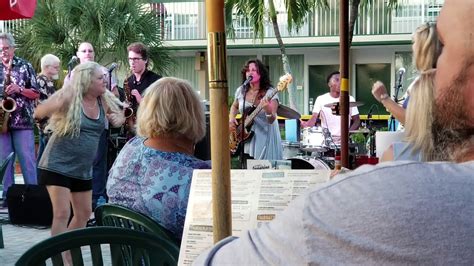 Pinchers Crab Shack Marco Island, FL Restaurant Sun King