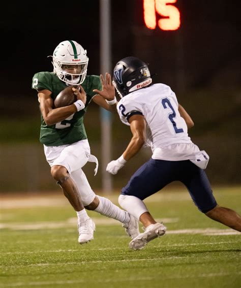 Pine Creek beats Valor Christian, 31-17, while looking part of early-season Class 5A title contender