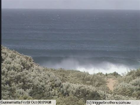 Pines surf cam. Sponsored by Gunnamatta SLSC Slide the board to view 1 minute intervals. Gunnamatta Surfcam. Current Observations. Point Nepean Wave Buoy. Current Wind Data. Current BOM Wave Chart. Current Tide Information. Other Information. Satellite Image. 