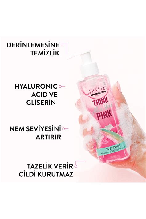 Pink Aloe Vera Özlü Hyaluronic Asitli Nemlendiricili Yüz Yıkama Jeli .